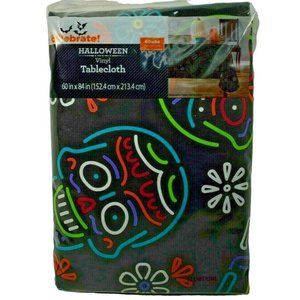 Sugar Skulls Halloween Dia de los Muertos Vinyl Lined Tablecloth 60 x 84